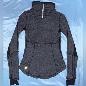 -Lululemon Base Runner 1/4 Zip, Heathered Gray